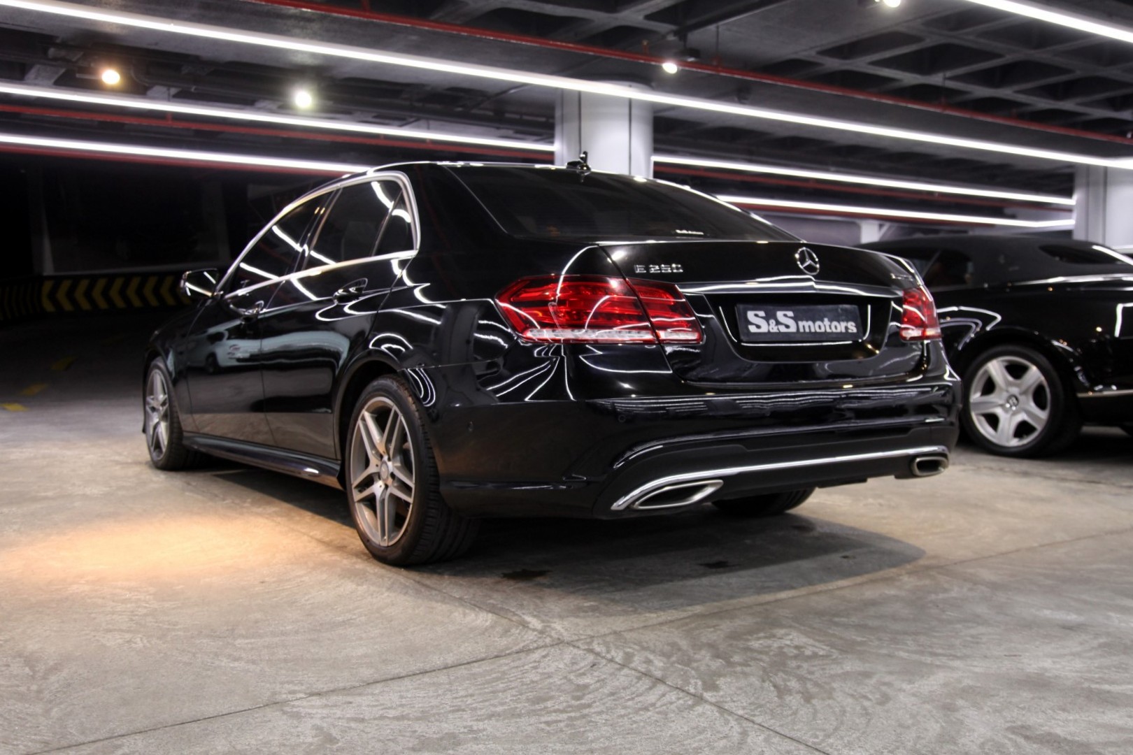 Mercedes Benz E 250 Bluetec 4Matic AMG