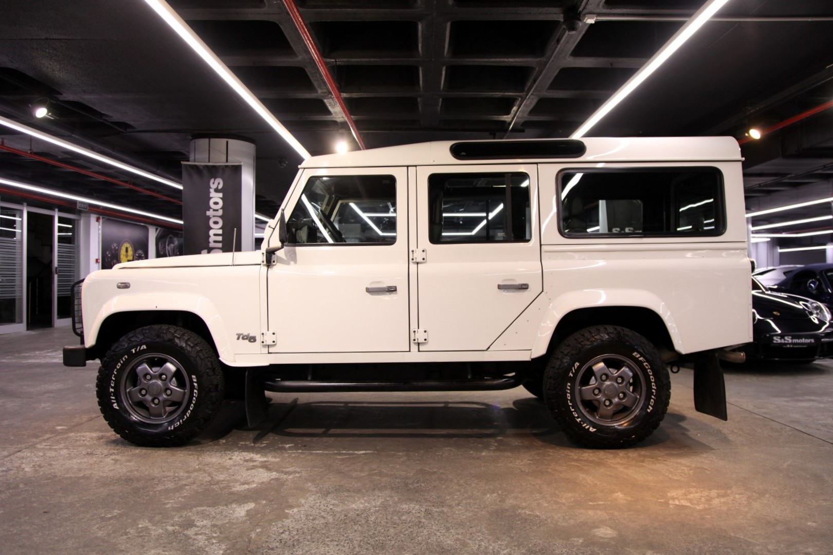 download 2000 defender 110