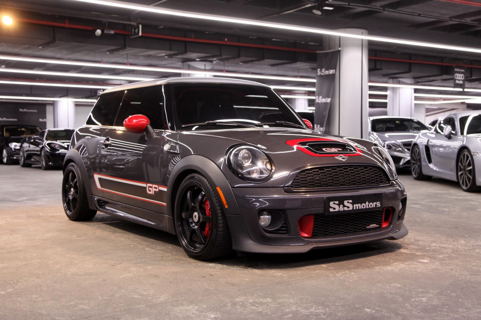 Mini John Cooper Works GP2