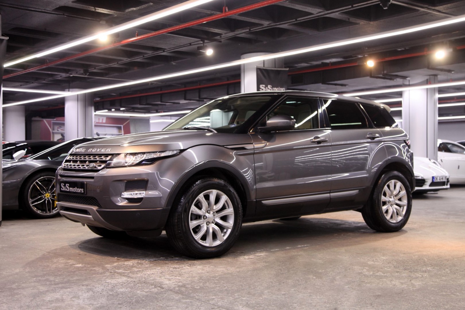 Range rover evoque si4