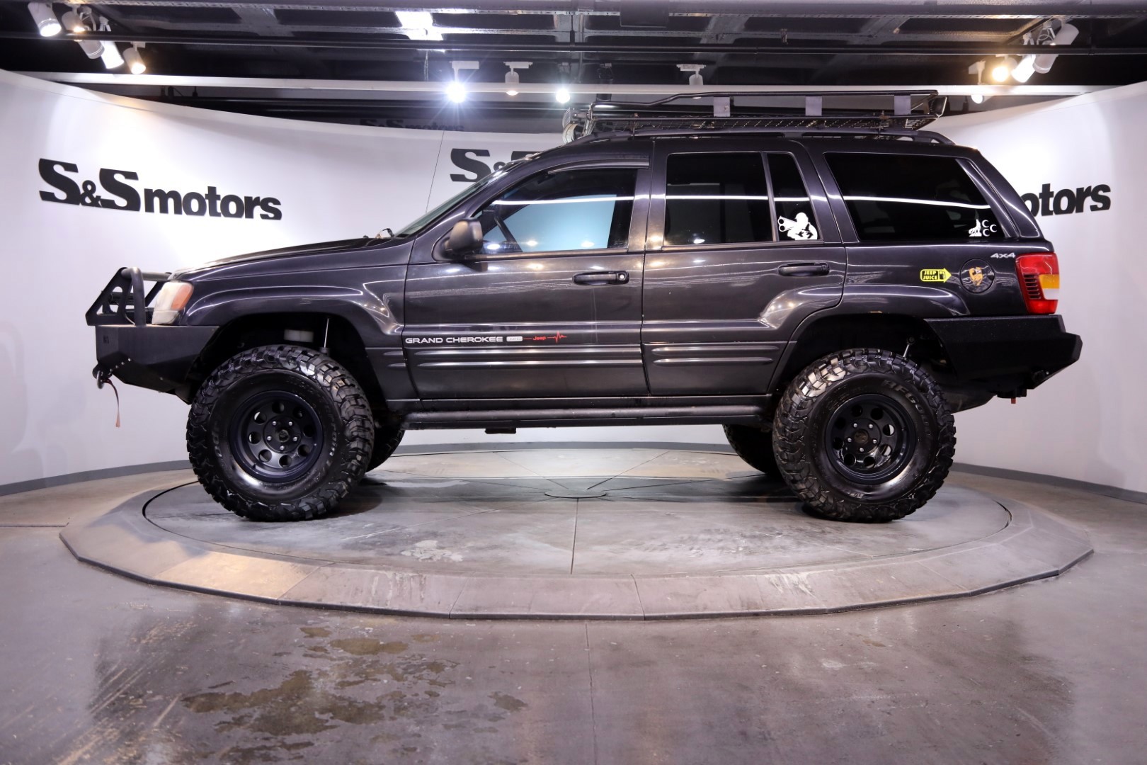 Liter V Jeep Grand Cherokee