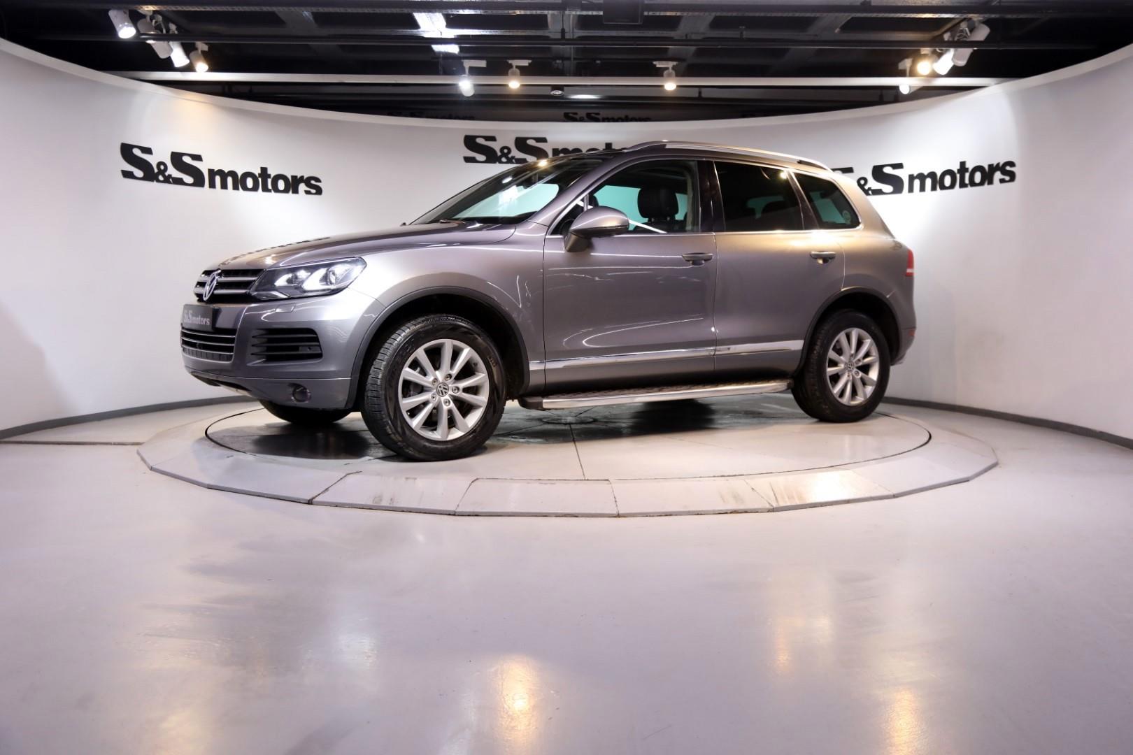 Volkswagen Touareg 3 0 TDI v6